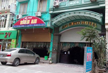 Nhà nghỉ 'cháy hàng' giá tăng vọt trong ngày Valentine